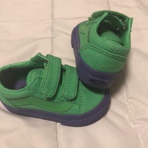 Baby vans size 3